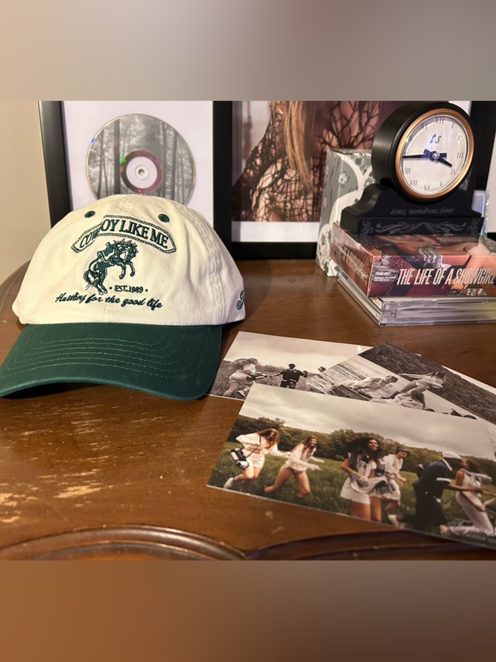 Taylor Swift Cowboy Like Me hat